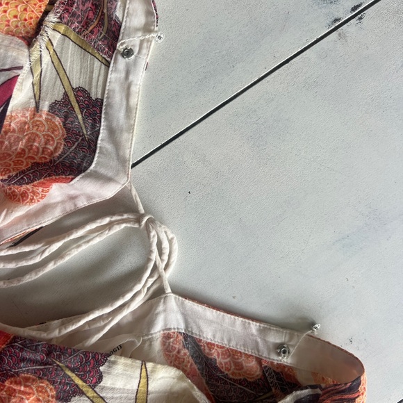 By | Anthropologie Plunging V Neck Smocked Kimono Blouse Medium - Picture 8 of 8